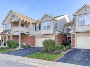 2235 Vanderbilt Dr, Geneva, IL 60134