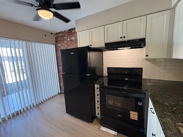 149 New York Ave #A — Photo 3