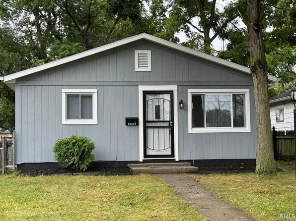 5503 Webster St, Fort Wayne, IN 46807