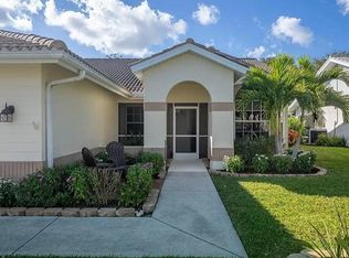 193 Saint James Way, Naples, FL 34104