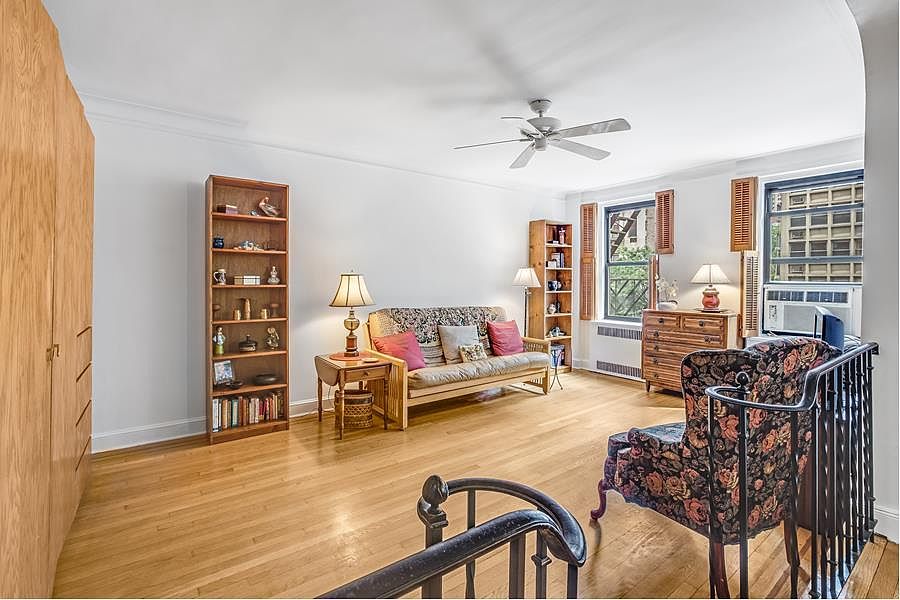 1st image of 125 W 96th St APT 3B