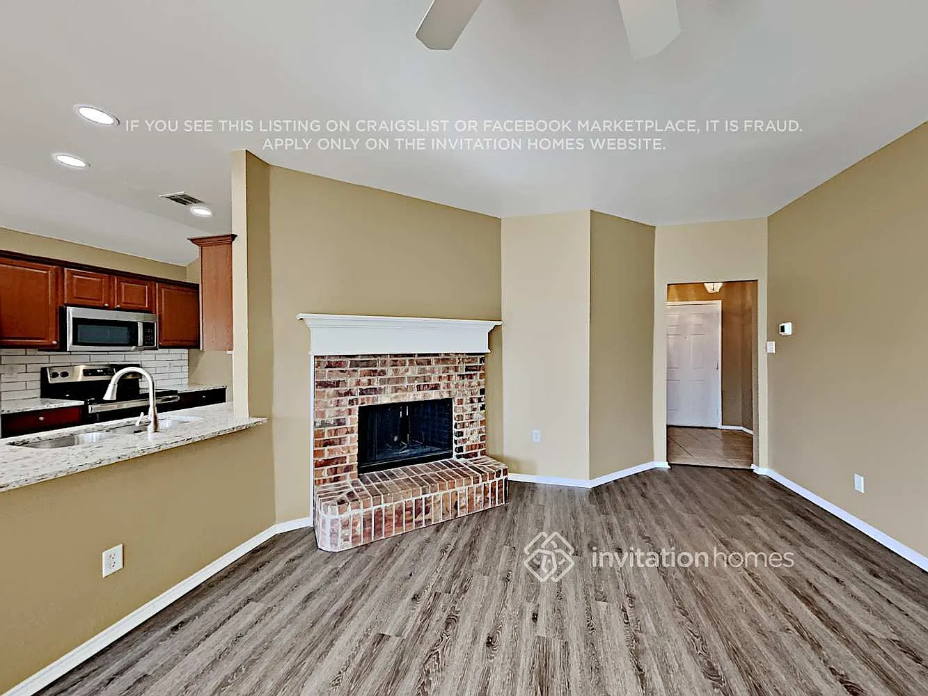 7419 Lake Front Trl Arlington, TX 76002 — Photo 3