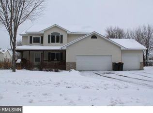 2185 Valley View Rd, Shakopee, MN 55379
