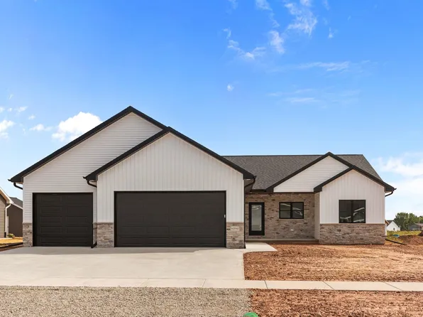 N3946 Wettering Way, Kaukauna, WI 54130
