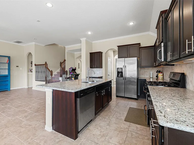 16127 Fairway Creek Cir — Photo 7