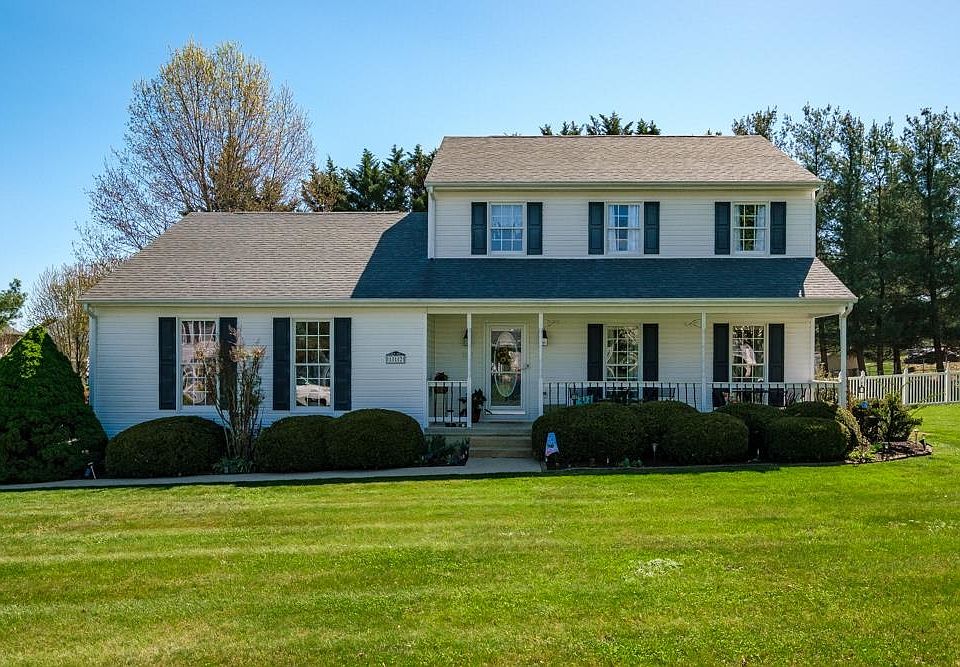 1st image of 112 Arrowhead Ln