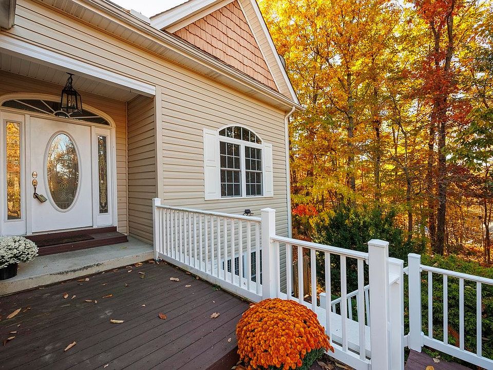 245 Beagle Gap Run, Waynesboro, VA 22980 Zillow