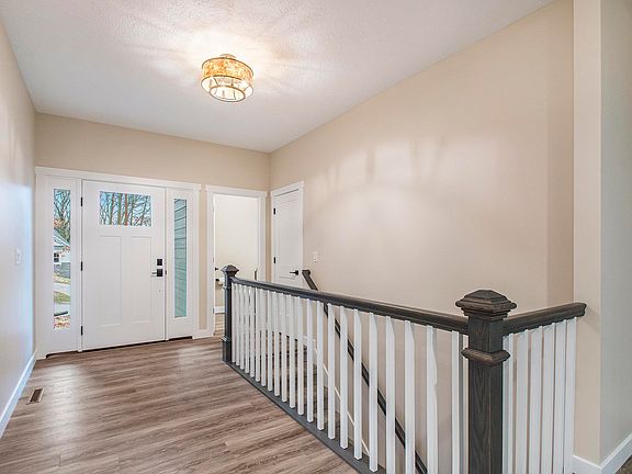 4th image of 51447 Christian Dr