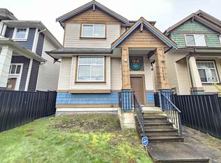 10158 128th St, Surrey, BC