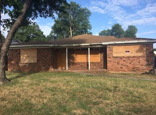 949 Banks St, Fort Worth, TX 76114