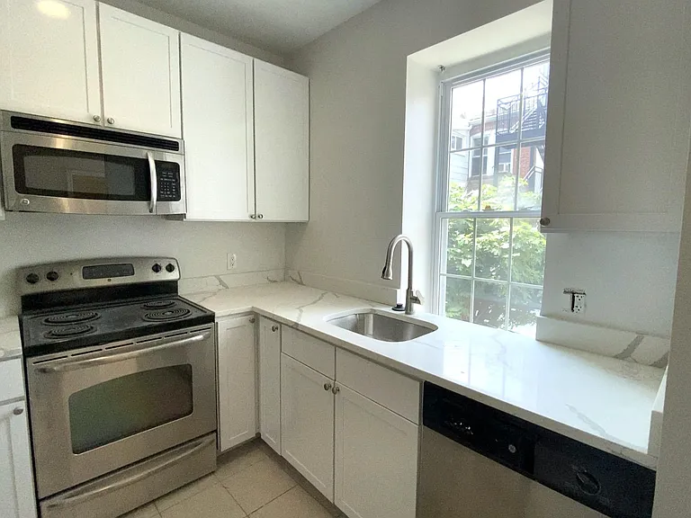 2714 Quarry Rd NW #104 — Photo 5