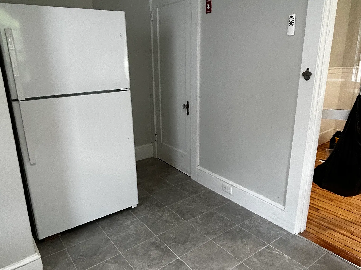 2 bed, 1000 sqft, $2,600 — Photo 4