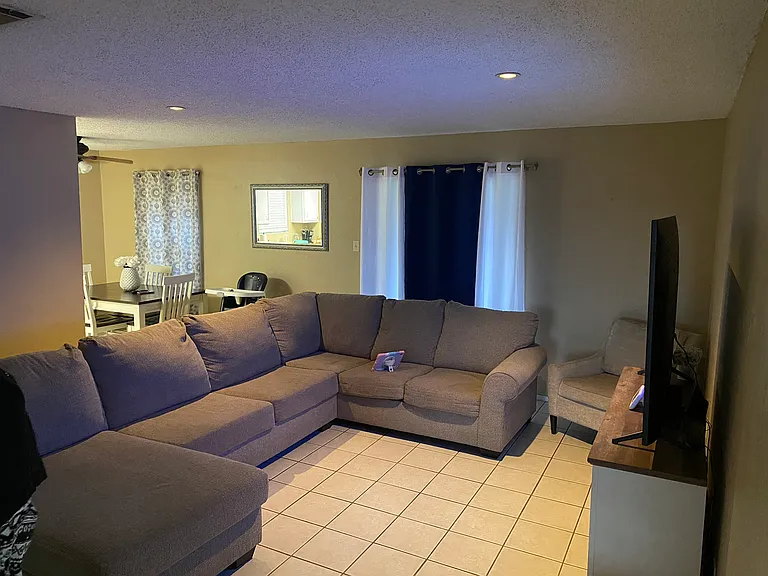 8320 Gallatin Dr — Photo 5