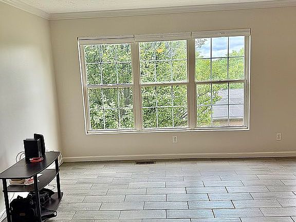 Living area first floor