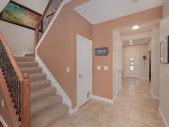 4th image of 947 Shireton Ct