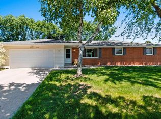 1504 Ponderosa Ave, Green Bay, WI 54313