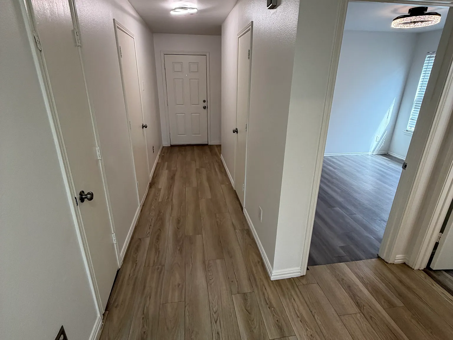 3 bed, 1081 sqft, $2,000 — Photo 3
