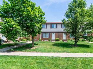 113 Sheffield Dr, Saline, MI