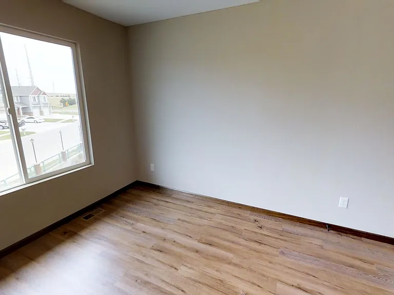 729 Deer Hvn — Photo 17