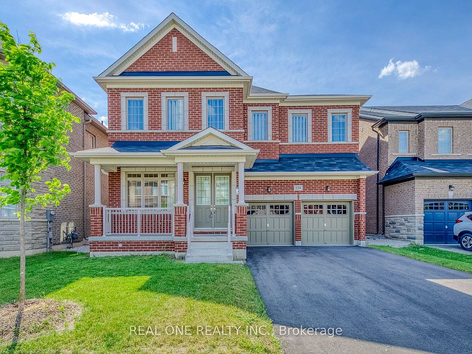 1st image of 134 Goodwin Cres