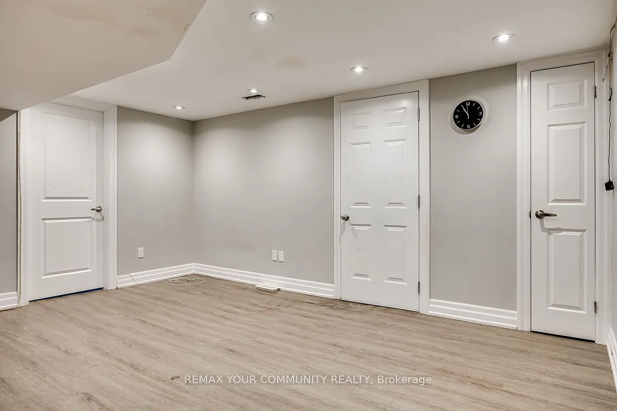 2 bed, $1,800 — Photo 2