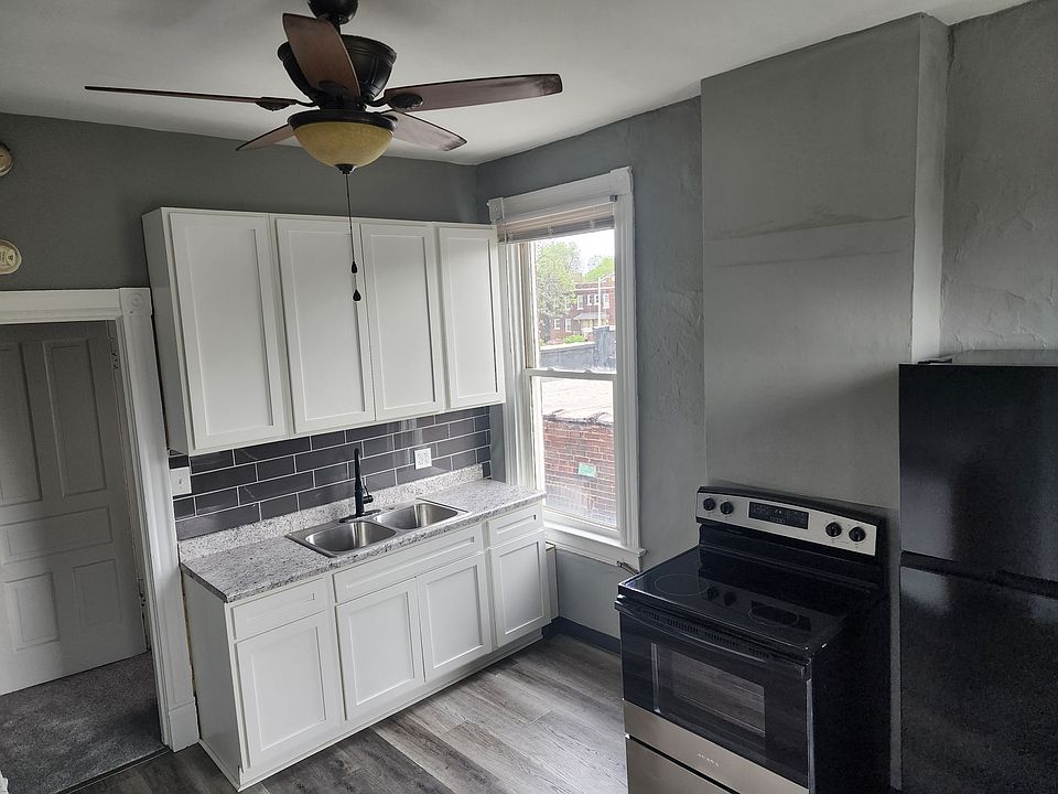1st image of 2816 Keokuk St Floor 2