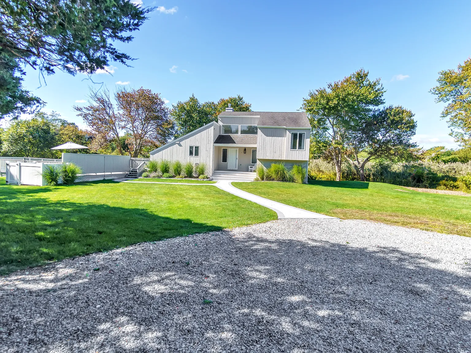 Secluded and Quaint Remsenburg Home with Pool — Photo 3