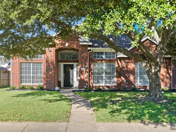 7413 Silver Lake Dr, Rowlett, TX 75089