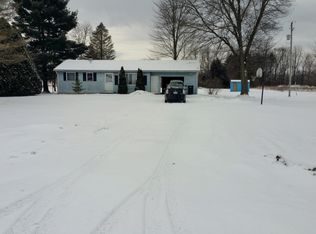 728 Miller Rd, Plainwell, MI 49080