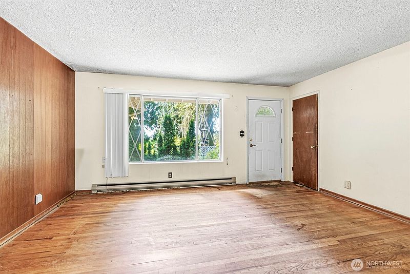 3rd image of 3739 Columbia Heights Road