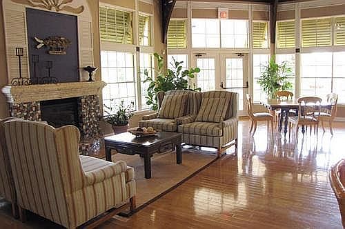 3rd image of 13110 Arbor Isle Dr Unit 302