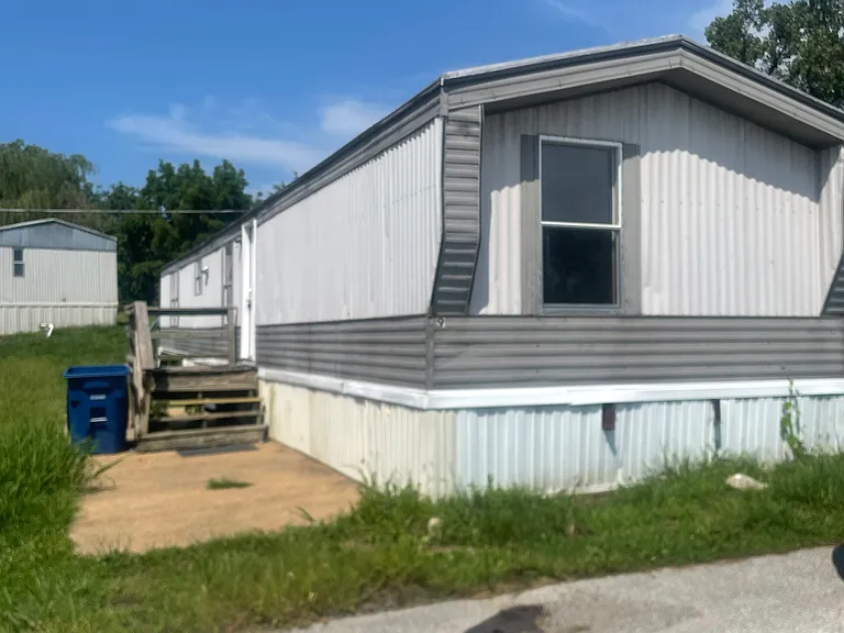 9 Riverview Trailer Ct — Photo 1