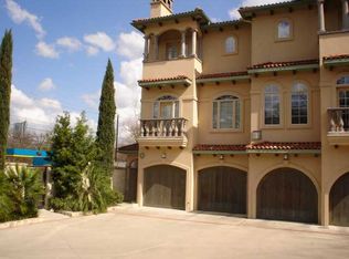 1529 Barton Springs Rd APT 1, Austin, TX 78704