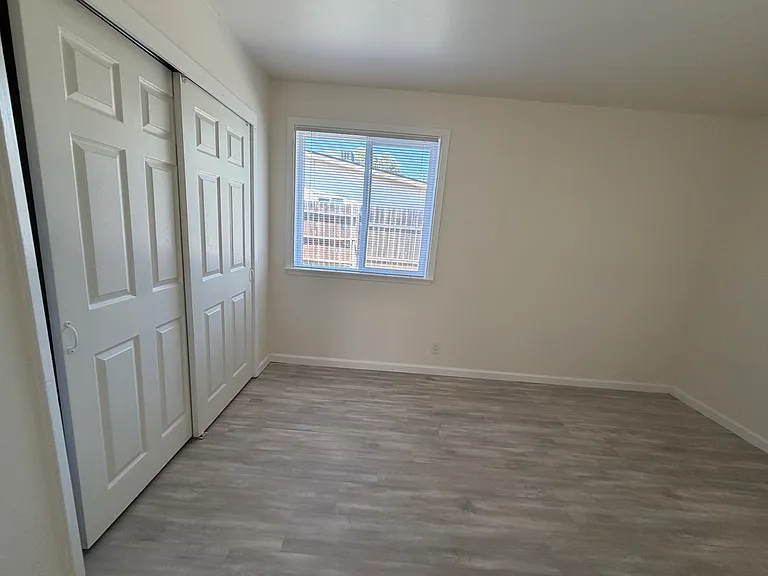 761 Greenwood Ave — Photo 9