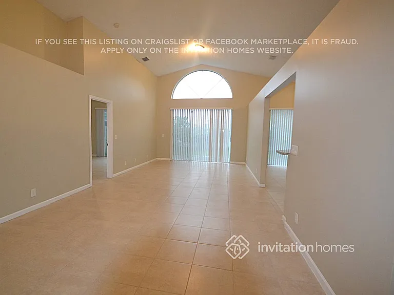 7704 Thornlee Dr — Photo 4