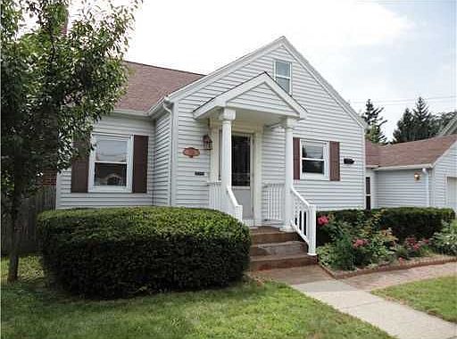 2nd image of 1031 Marigold Ave