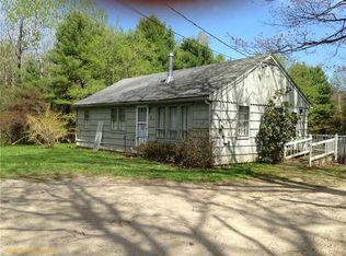7 Foster Ave, Freeport, ME 04032