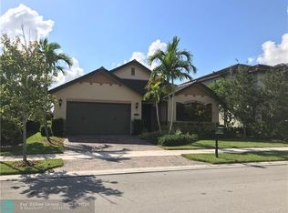 9065 Carrington Ave, Pompano Beach, FL 33076