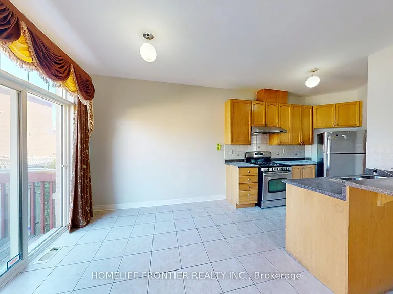 25 Rocky Point Cres — Photo 7