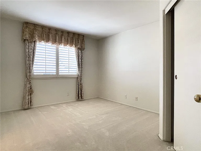 2712 Westbourne Pl — Photo 49