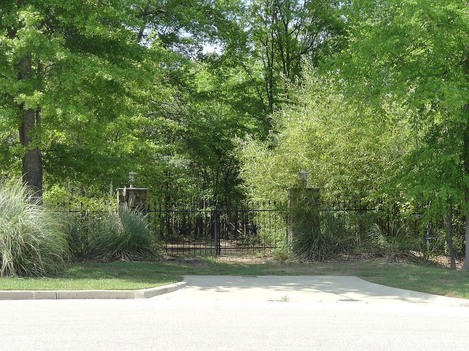 1st image of 2405 Sugar Creek Cir