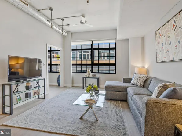 1400 Church St NW APT 408, Washington, DC 20005