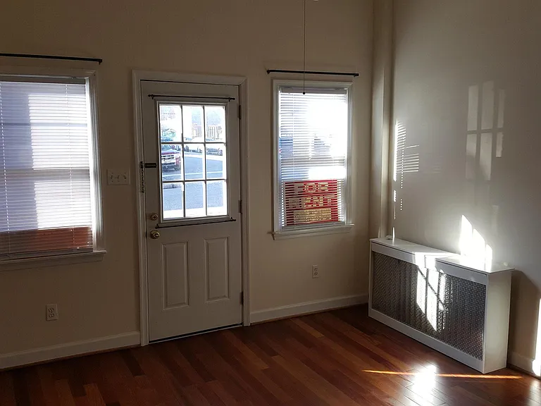1401 Hull St #1 — Photo 9