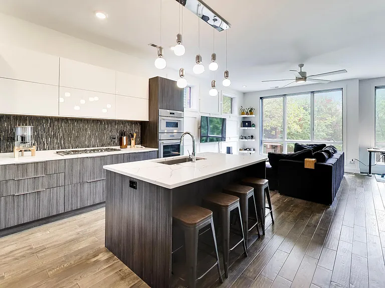 3740 N Clifton Ave #2 — Photo 7