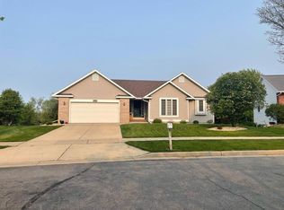 226 Ridge View Trl, Verona, WI 53593