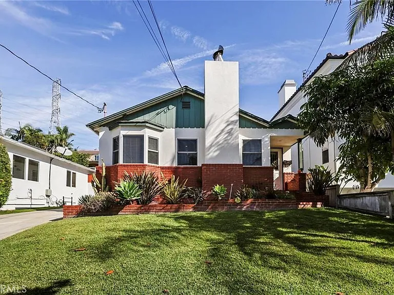 810 N Maria Ave — Photo 1