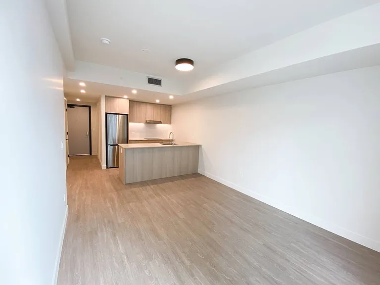 9873 King George Blvd — Photo 48