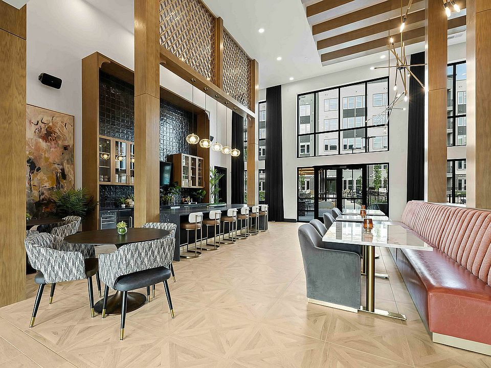 Seating & Counter Aera
