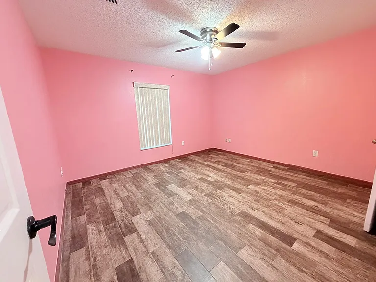 1613 SW Whipple Ave — Photo 31