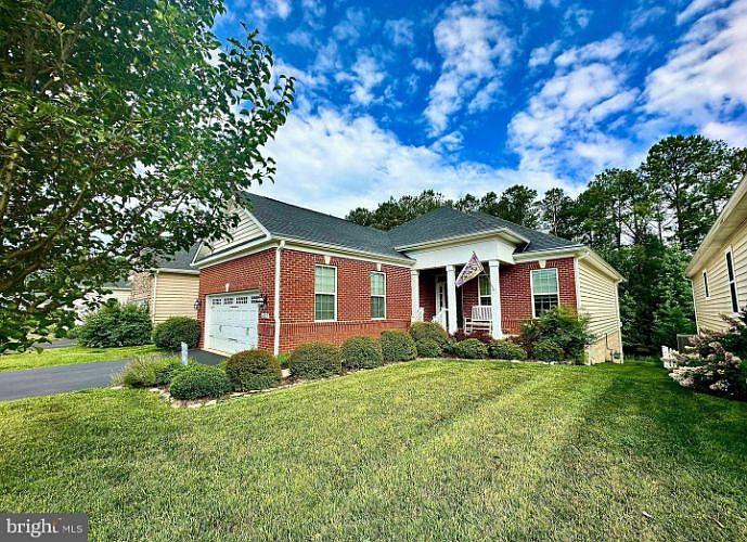 1st image of 6027 Drewys Bluff Dr